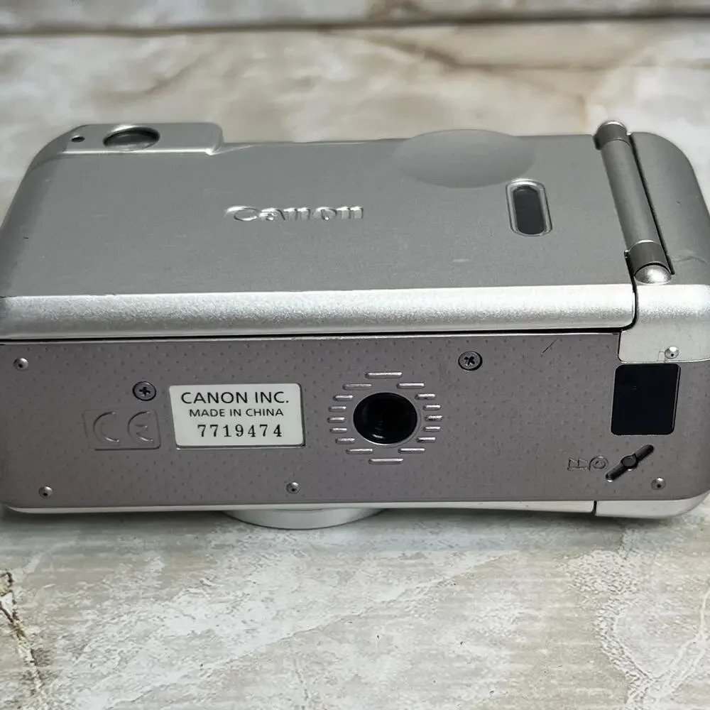 Canon Sure Shot 115u Date 35mm Film Camera Tested Working NO FILM or BATTERIES